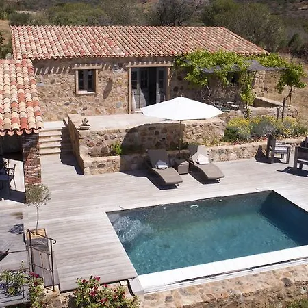 Les Bergeries D'arone 别墅