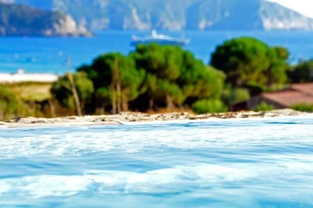 Les Bergeries D'arone * Piana (Corsica)